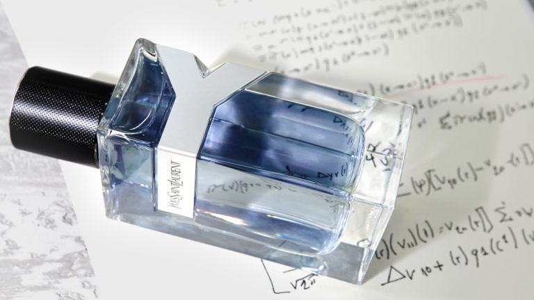 AI ฮอตจัด! Yves Saint Laurent จ้างนักวิจัย AI เป็นพรีเซนเตอร์น้ำหอม