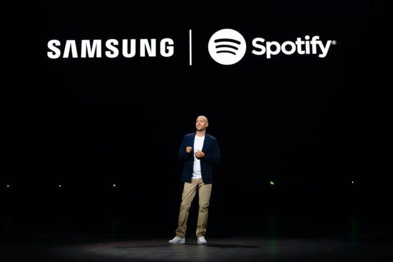 Samsung จับมือกับ Spotify ให้สามารถใช้งานได้กับผลิตภัณฑ์ Samsung