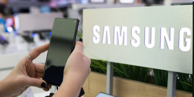 https://static.coindesk.com/wp-content/uploads/2019/04/Samsung-Ledger-860x430.jpg