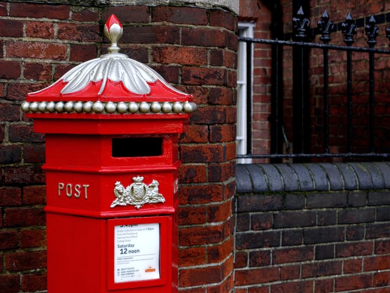 Royal Mail จาก UK ทุบสถิติส่งพัสดุเยอะสุดในปีที่ผ่านมา รายได้เพิ่ม 13.5% ใน 9 เดือนช่วงโควิด