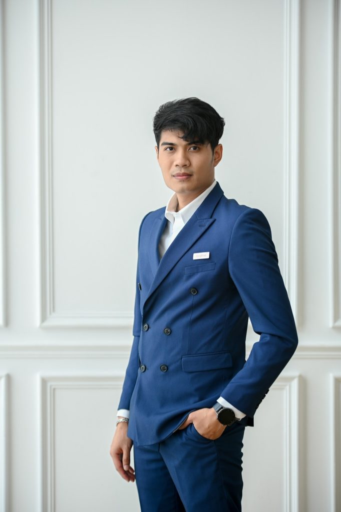 นายศิรศร เบญจาธิกุล
