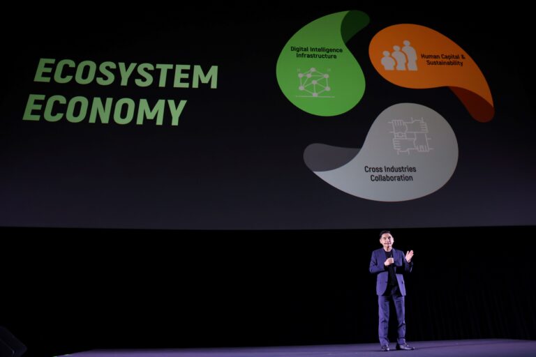 AIS ย้ำผู้นำบทใหม่ตัวจริง สร้างเศรษฐกิจแบบร่วมกัน ECOSYSTEM ECONOMY พร้อมก้าวข้ามทุกขีดจำกัด ส่งมอบประสบการณ์ดิจิทัลที่เหนือชั้น ตั้งแต่ระดับท้องถิ่นไปจนถึงระดับโลก ขับเคลื่อนจากเศรษฐกิจฐานรากสู่การเติบโตร่วมกันของเศรษฐกิจดิจิทัล [Guest Post]